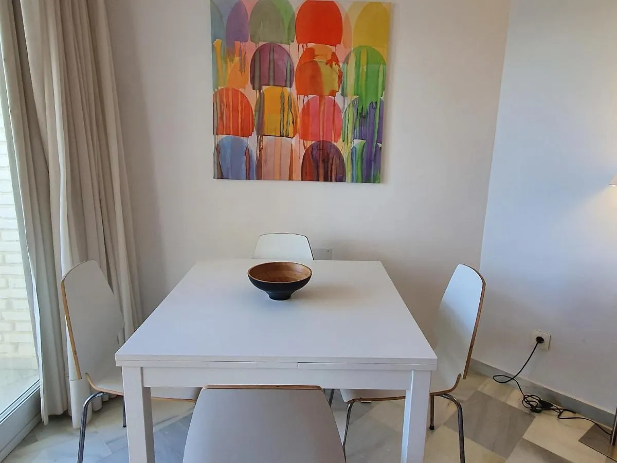 Skol 444. Fantastic Renovated 1 Bed Apartment in Skol Marbella 0*,